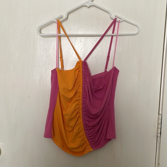 DOLAN Asymmetric Ruched Tank Top - Picture 3 of 4